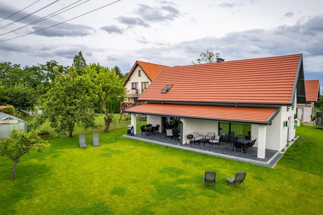 Apartamenty Literowka Mikołajki Esterno foto